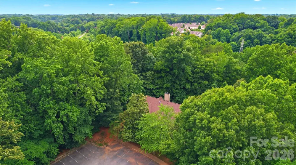 6150 Gray Gate Lane #i Charlotte, NC 28210