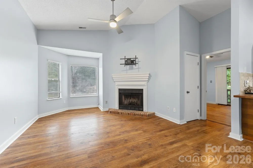 4130 Charlotte Highway #L Clover, SC 29710