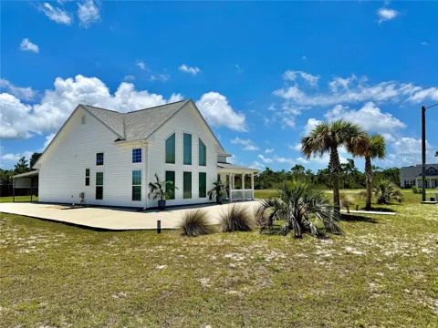 260 BLUE HERON DRIVE