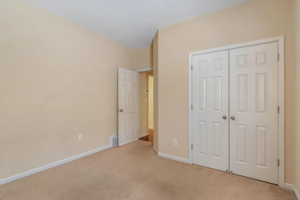 1365 HARBOR PARK DR Memphis, TN 38103