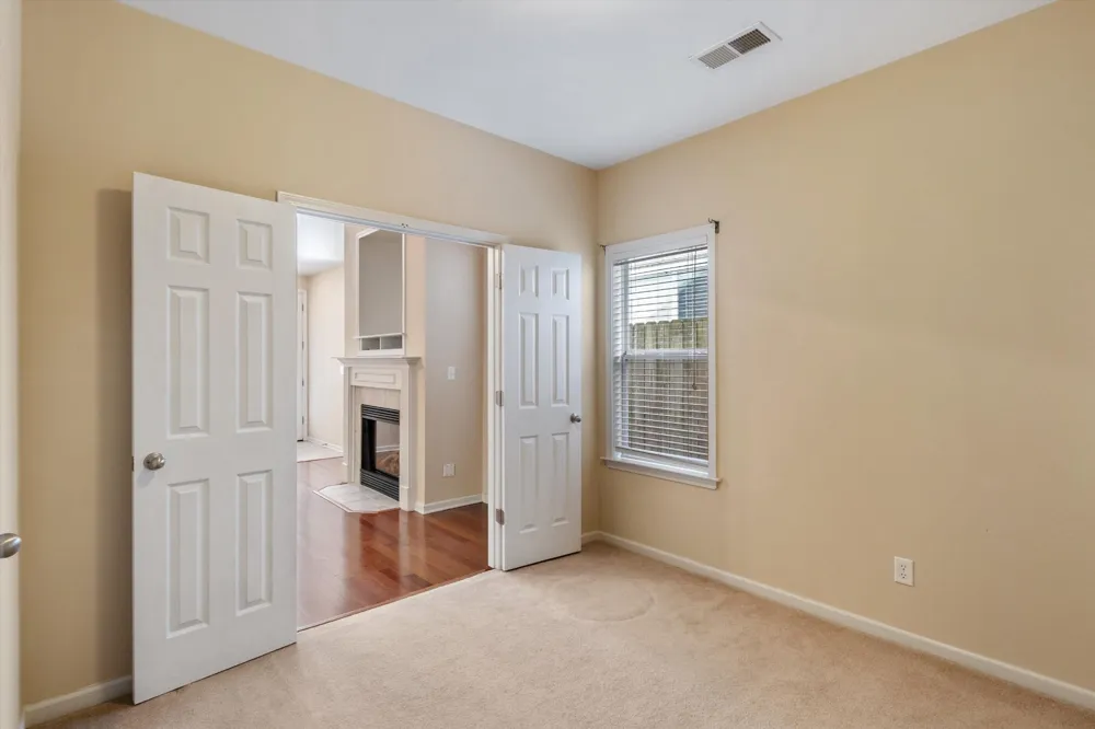 1365 HARBOR PARK DR Memphis, TN 38103