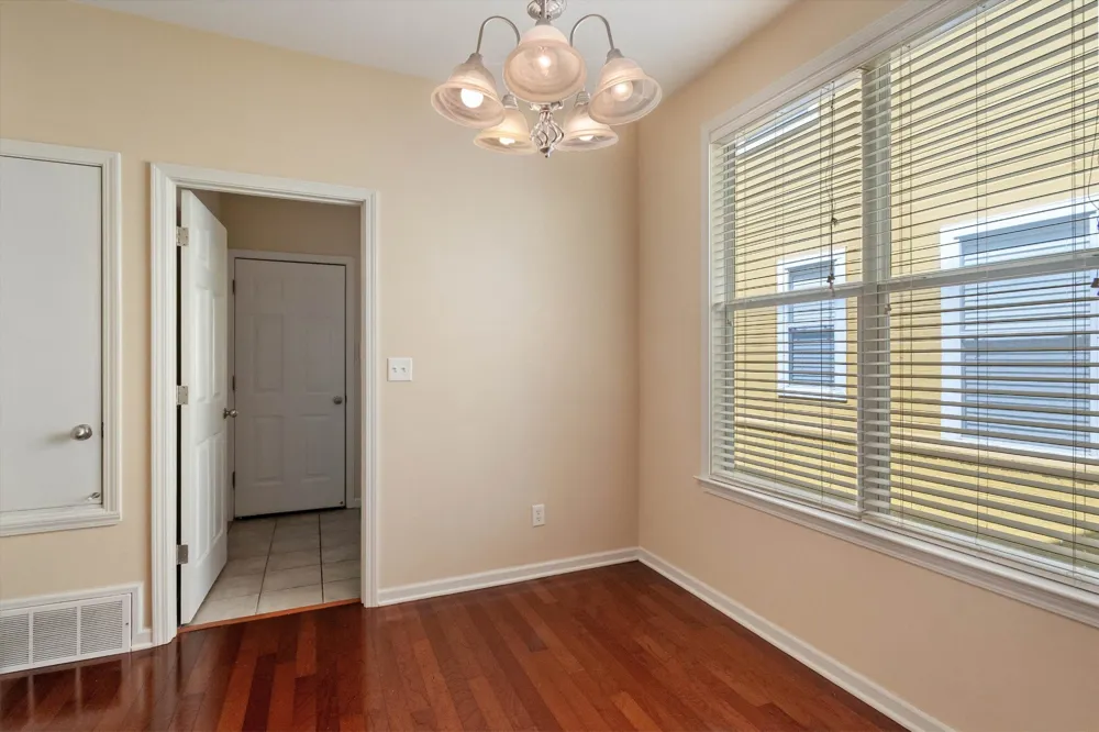 1365 HARBOR PARK DR Memphis, TN 38103