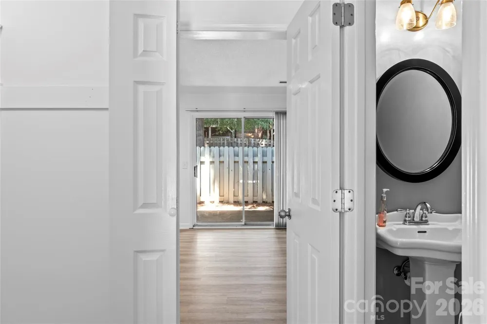 3138 Burke Mill Court Winston Salem, NC 27103