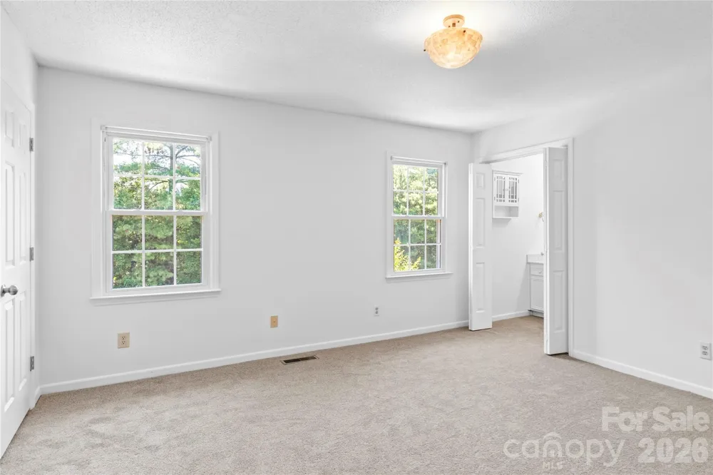 3138 Burke Mill Court Winston Salem, NC 27103