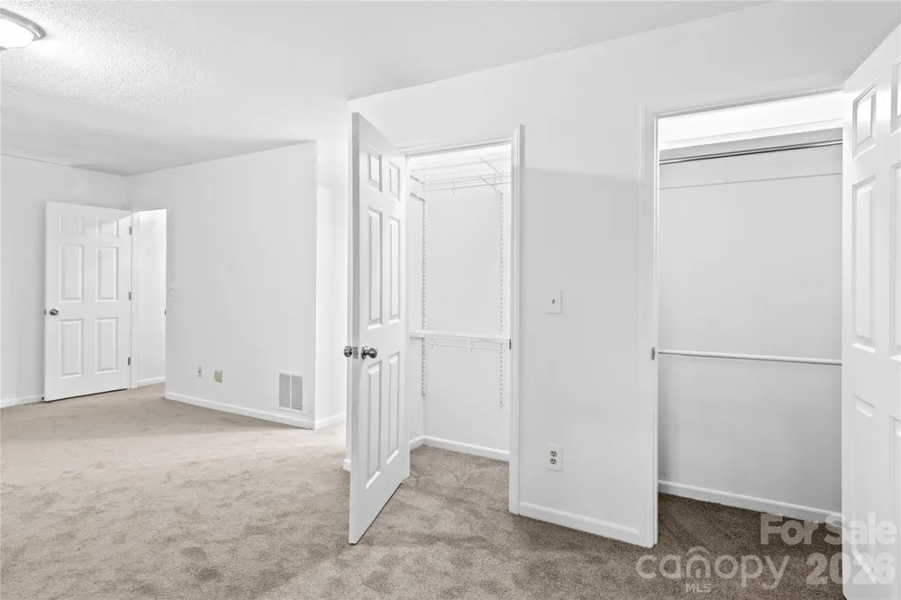 3138 Burke Mill Court Winston Salem, NC 27103