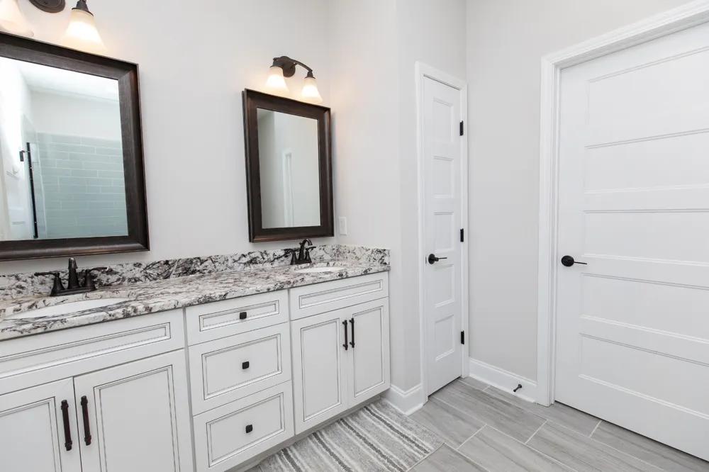 886 Cherry Grove Dr Hendersonville, TN 37075