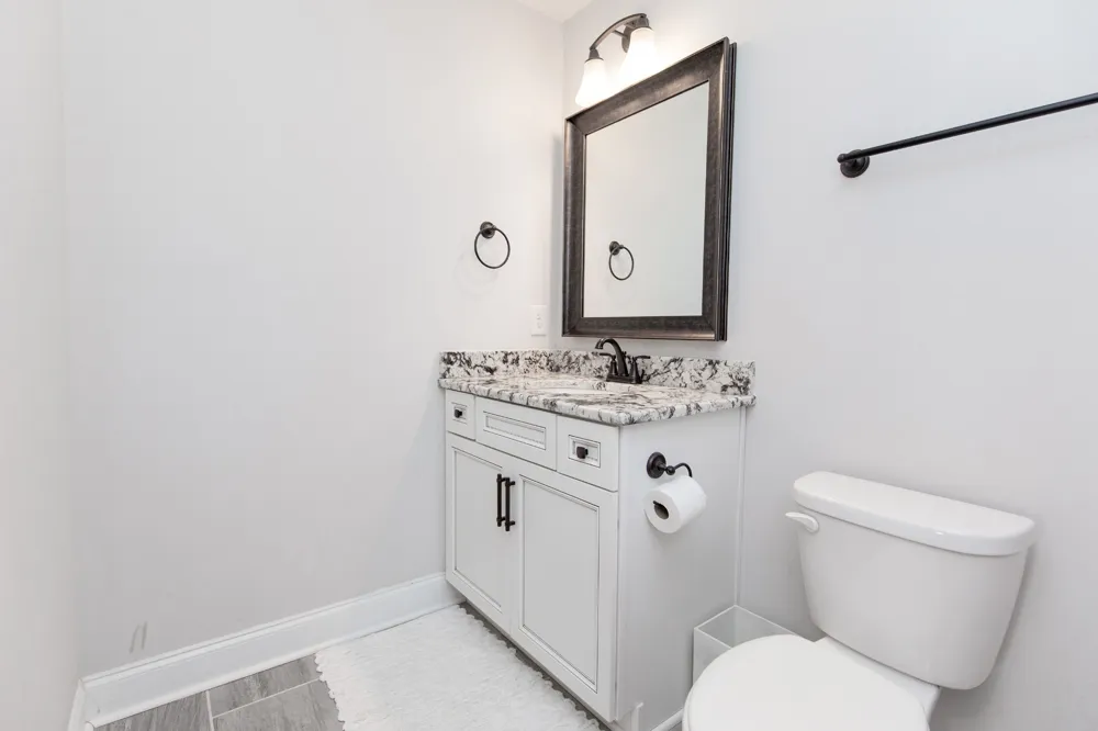 886 Cherry Grove Dr Hendersonville, TN 37075