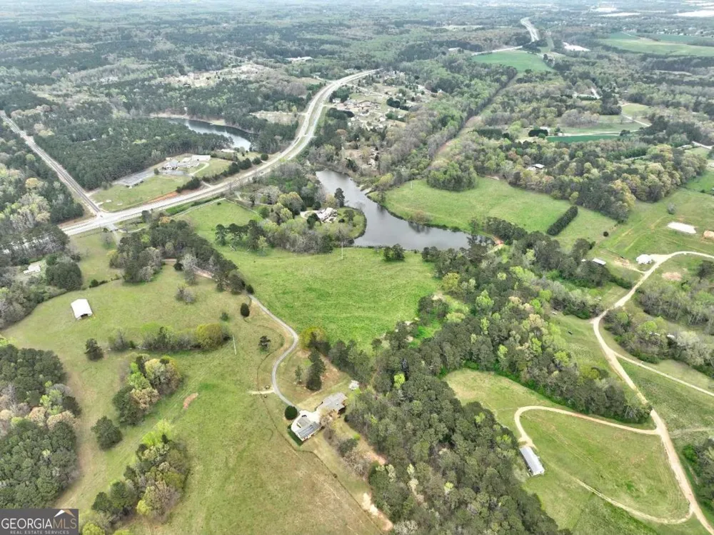 3571 Highway 20 W Hampton, GA 30228
