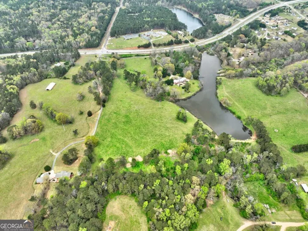 3571 Highway 20 W Hampton, GA 30228