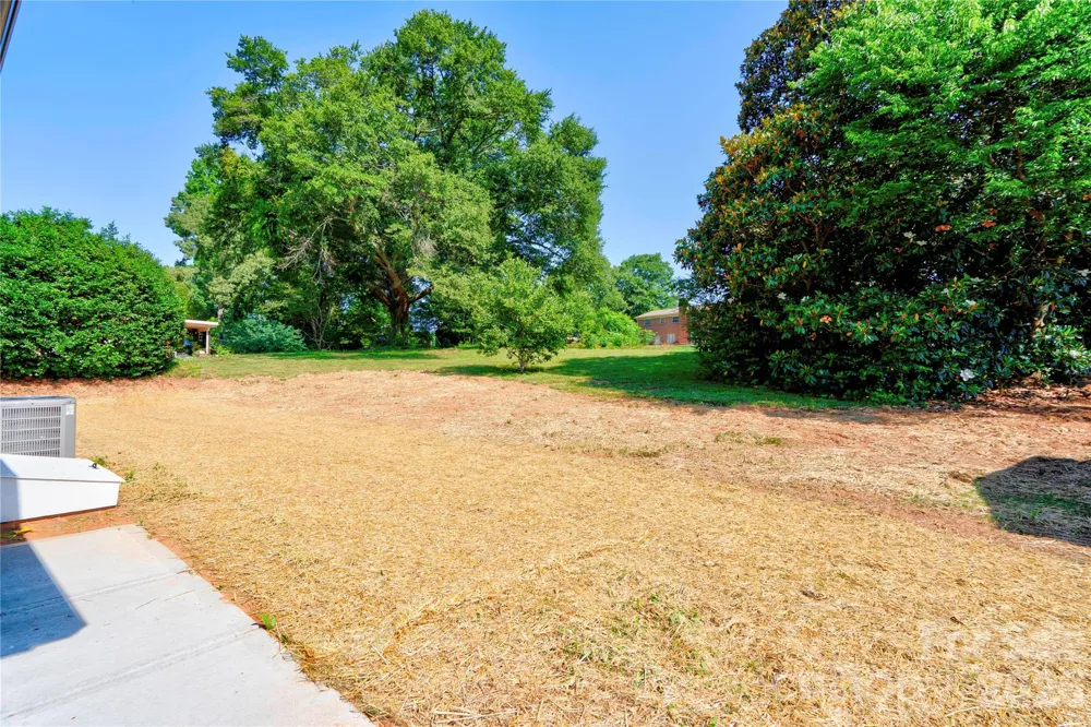 2994 Lutz Boulevard Newton, NC 28658