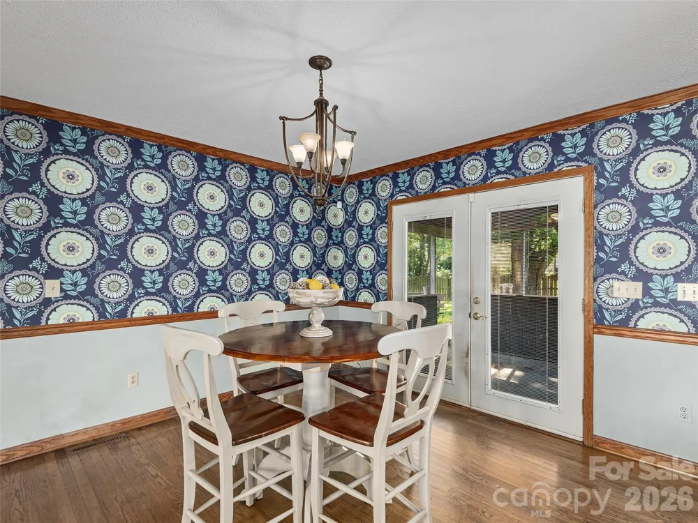 3 Carolewood Drive Horse Shoe, NC 28742
