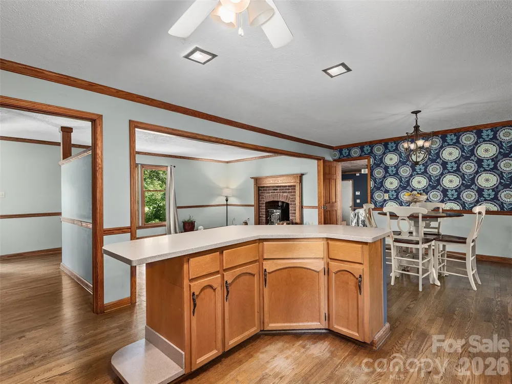 3 Carolewood Drive Horse Shoe, NC 28742