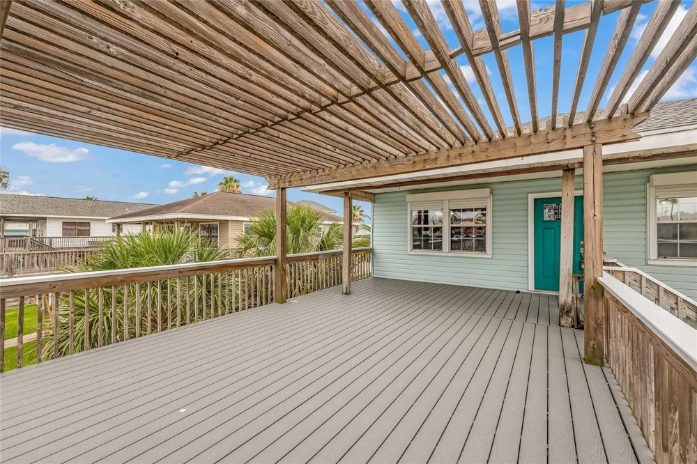 16526 Nassau Way Jamaica Beach, TX 77554