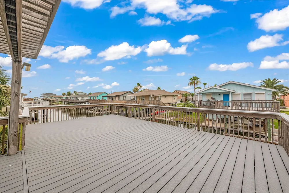 16526 Nassau Way Jamaica Beach, TX 77554