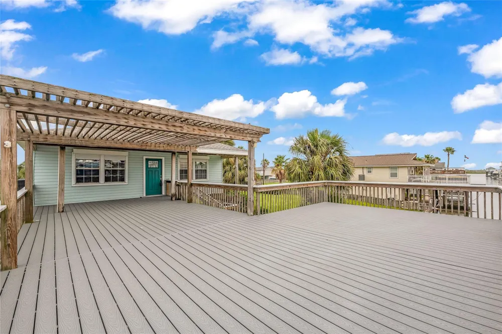 16526 Nassau Way Jamaica Beach, TX 77554