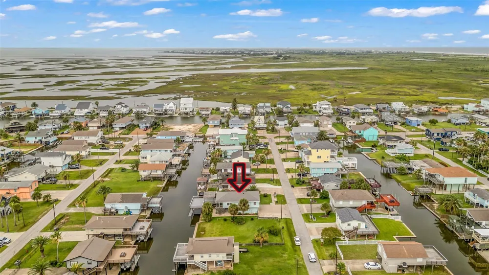 16526 Nassau Way Jamaica Beach, TX 77554