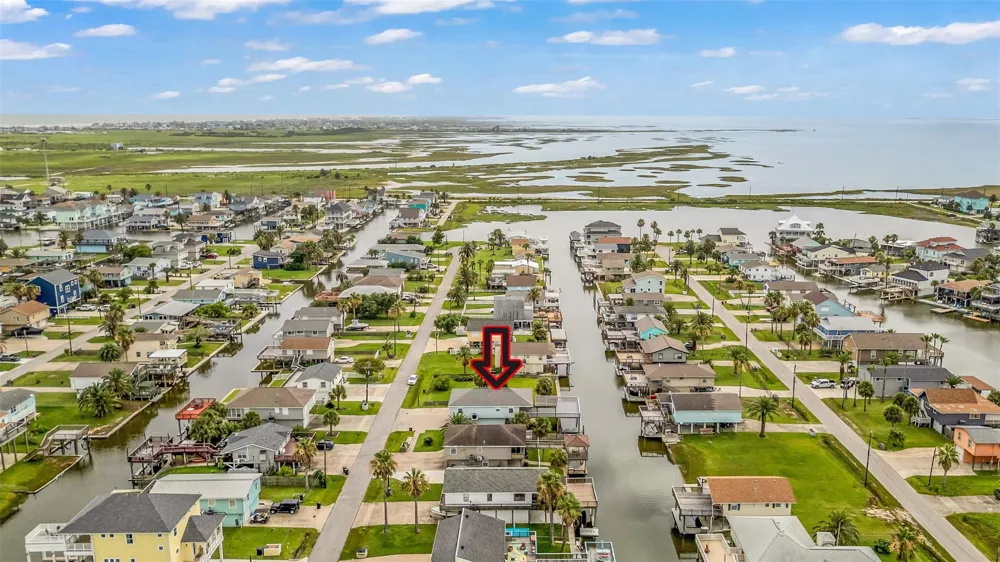 16526 Nassau Way Jamaica Beach, TX 77554