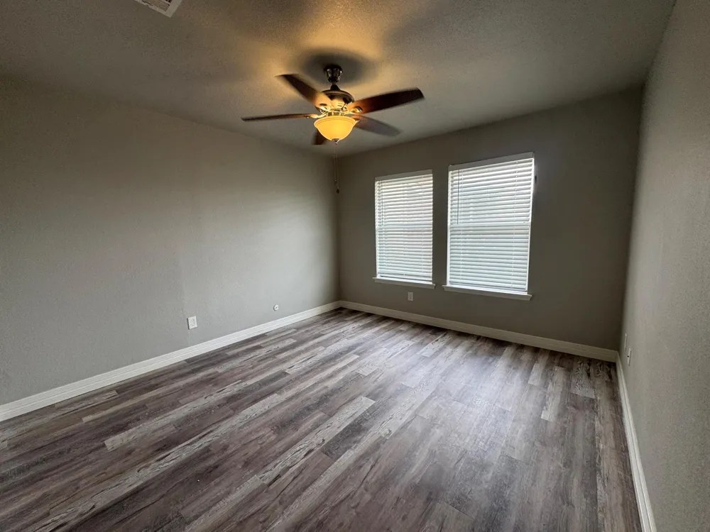 418 Garland Drive #244 Lake Jackson, TX 77566