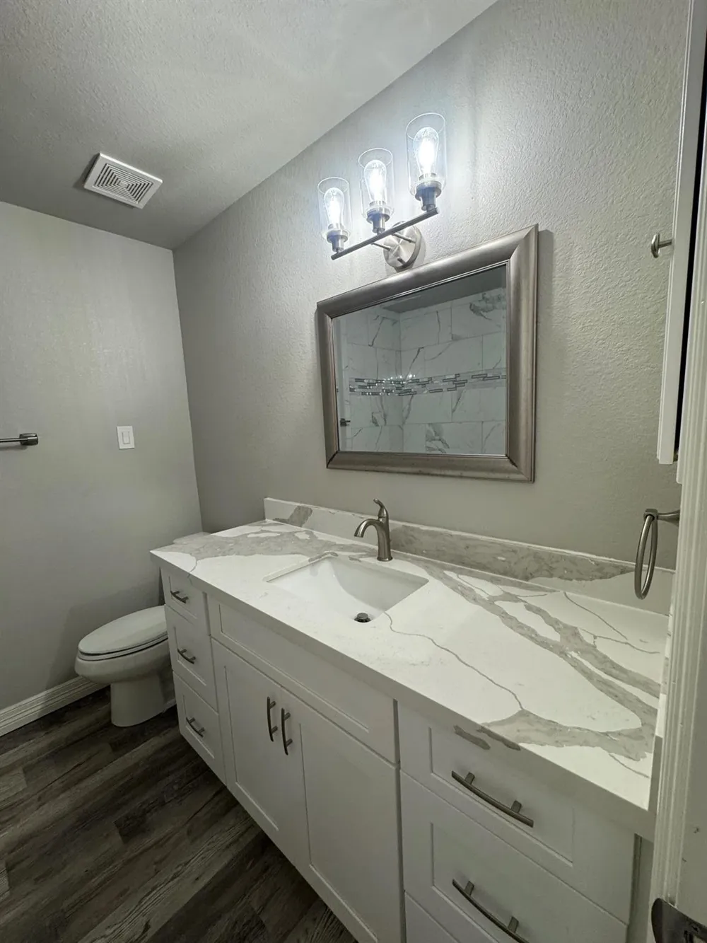418 Garland Drive #244 Lake Jackson, TX 77566