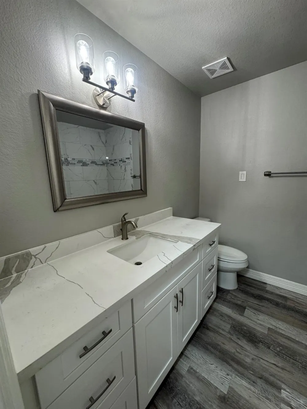 418 Garland Drive #244 Lake Jackson, TX 77566