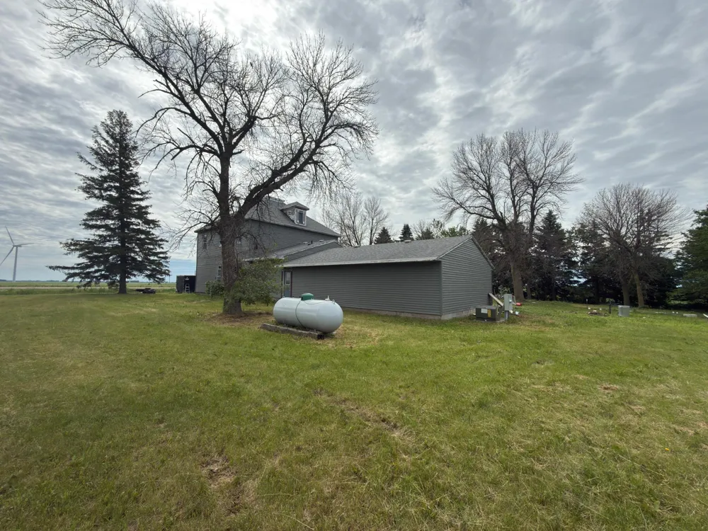 93883 580th Avenue Mountain Lake, MN 56159