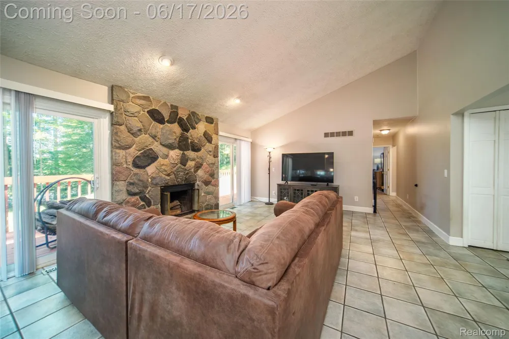 2915 Dunsary Lane Genoa Township, MI 48114