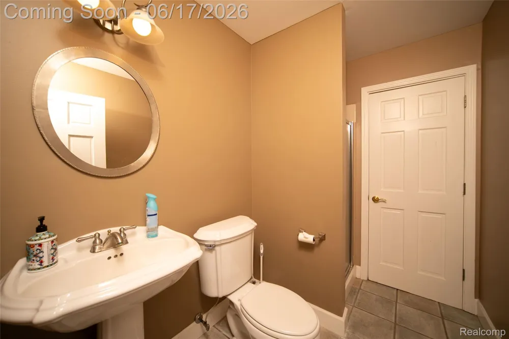 2915 Dunsary Lane Genoa Township, MI 48114