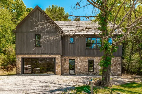 1506 Rock Springs Rd