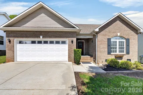 1590 Mayfair Drive
