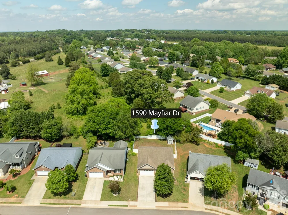 1590 Mayfair Drive Conover, NC 28613
