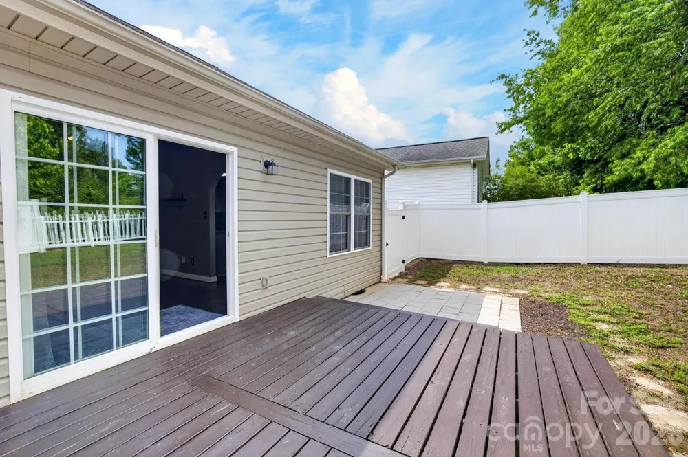 1590 Mayfair Drive Conover, NC 28613