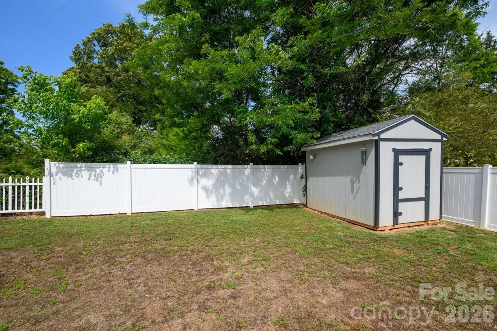 1590 Mayfair Drive Conover, NC 28613