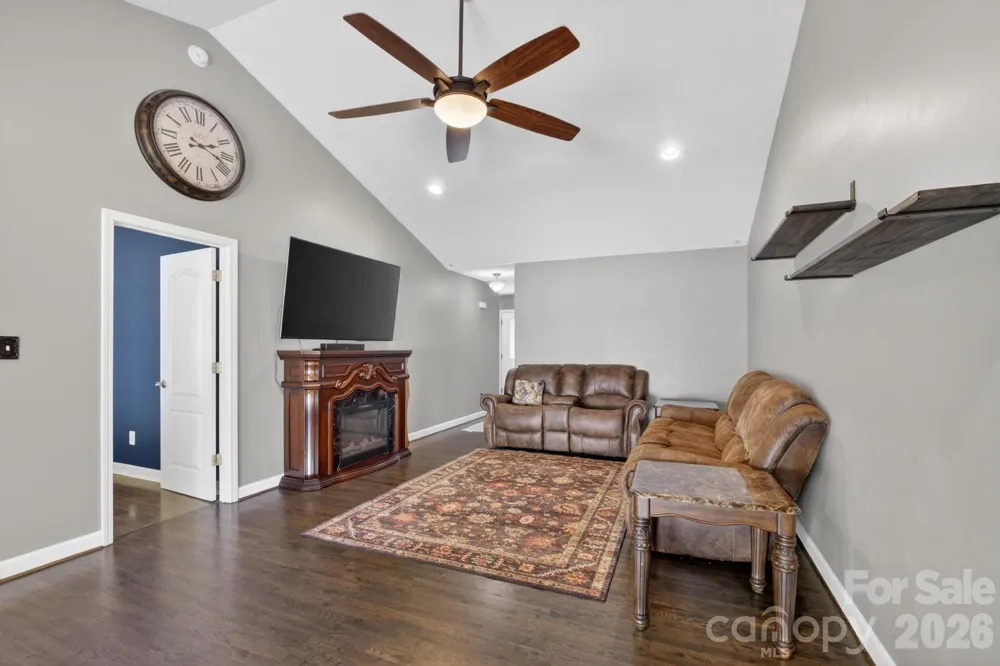 1590 Mayfair Drive Conover, NC 28613