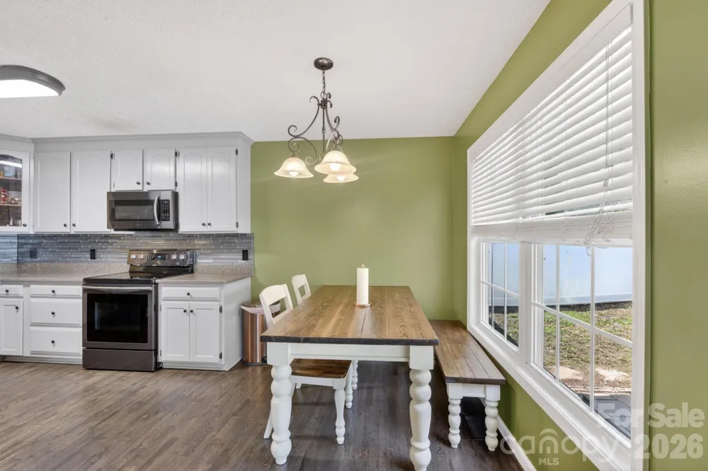 1590 Mayfair Drive Conover, NC 28613