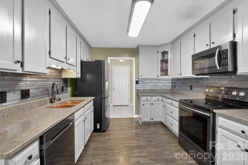 1590 Mayfair Drive Conover, NC 28613