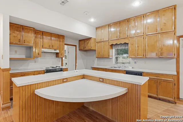 9325 Fm 1339 Martindale, TX 78655