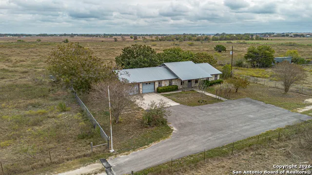 9325 Fm 1339 Martindale, TX 78655