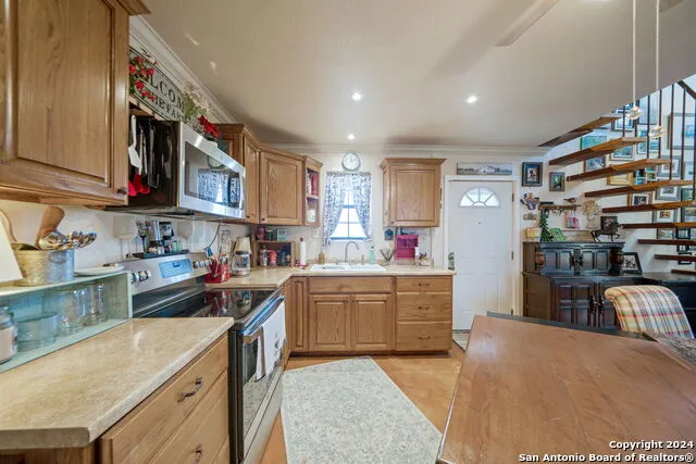 7307 New Sulphur Springs San Antonio, TX 78263