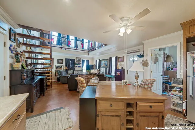 7307 New Sulphur Springs San Antonio, TX 78263