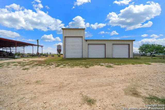 7307 New Sulphur Springs San Antonio, TX 78263