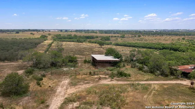 7307 New Sulphur Springs San Antonio, TX 78263