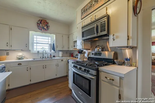 11801 JIM TERRILL RD San Antonio, TX 78263