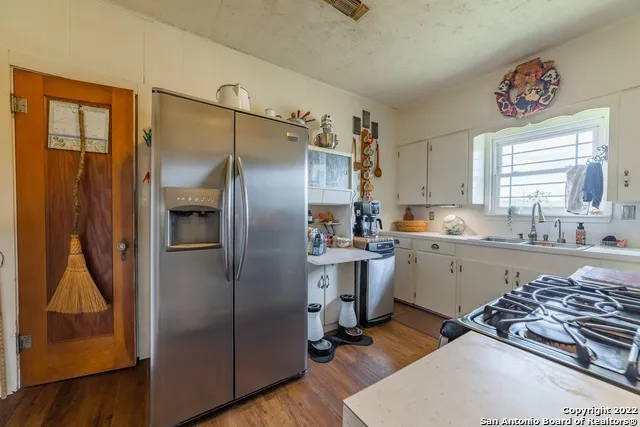 11801 JIM TERRILL RD San Antonio, TX 78263
