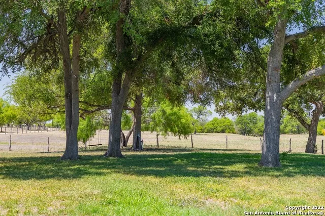 11801 JIM TERRILL RD San Antonio, TX 78263