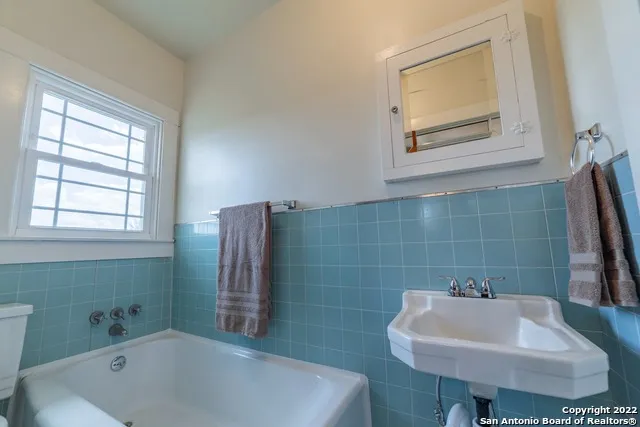 11801 JIM TERRILL RD San Antonio, TX 78263