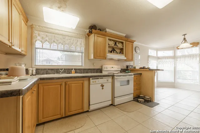 11801 JIM TERRILL RD San Antonio, TX 78263