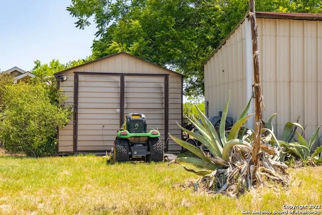 11801 JIM TERRILL RD San Antonio, TX 78263