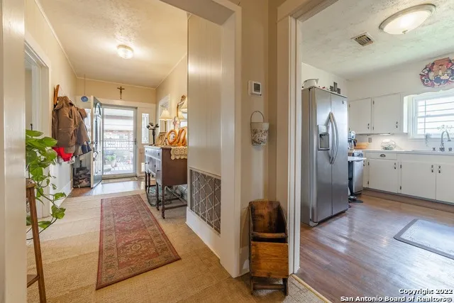 11801 JIM TERRILL RD San Antonio, TX 78263
