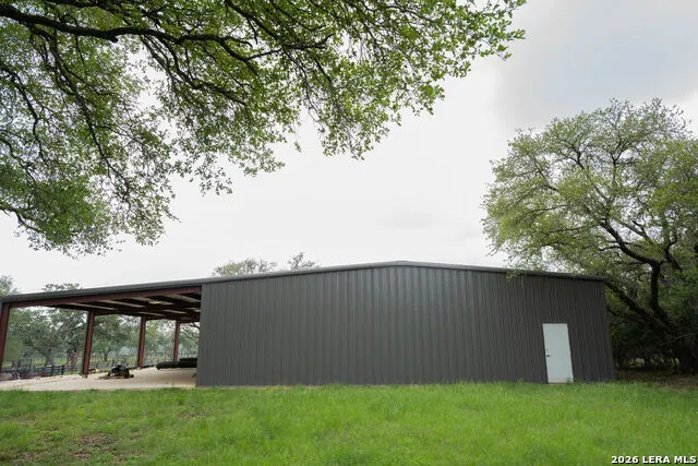 426 MILL RUN New Braunfels, TX 78132