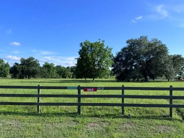 30934 Riverlake Rd Fulshear, TX 77441